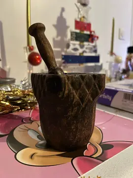 pilon mortier en bois