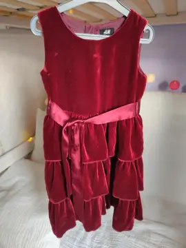 robe fille velours rouge 6-7 ans