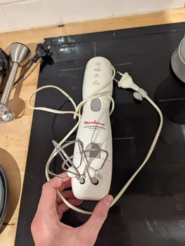 batteur électrique plongeur Moulinex