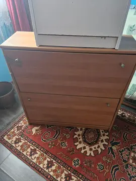 deux meubles à chaussures