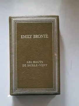 Livre classique relié Emily Bronté - "Les hauts de Hurle-vent"