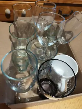 lot de 12 verres/coupes dépareillés