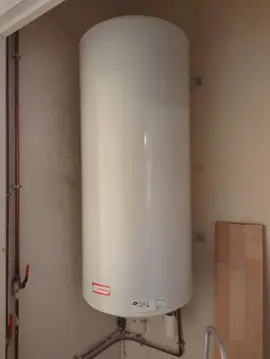 Chauffe eau 150 litres en très bon état