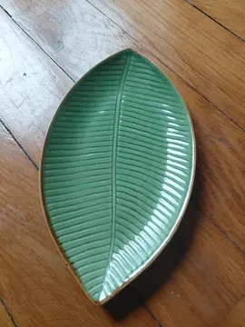 petite assiette en céramique