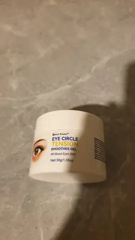 crème contour des yeux