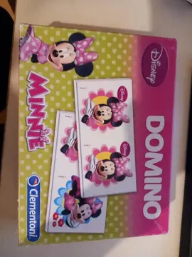 Domino Minnie