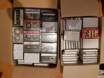 250 cassettes audio