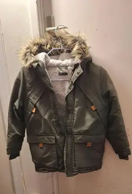 Anorak avec capuche enfant 8ans