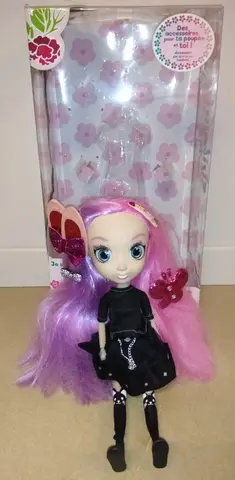 Poupée Shibajuku Yoko