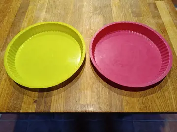 2 plats à tarte en silicone