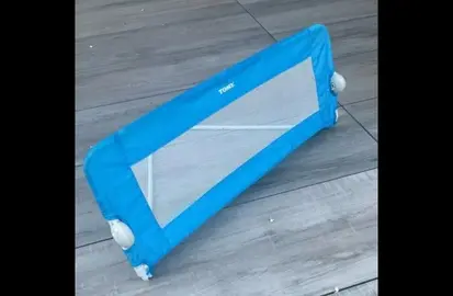 barrière lit enfant