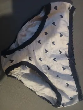 culotte enfant T.4ans taille grande