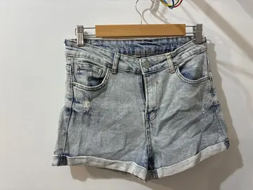 short en jean, taille 36 38