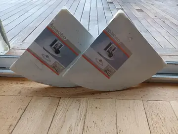 2 etageres quart de rond