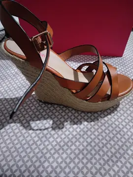 Chaussures femme compensées