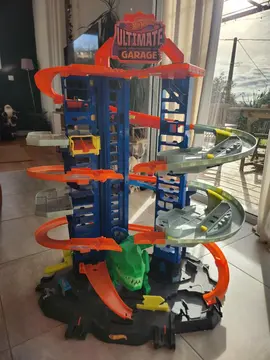 Garage Hot Weels