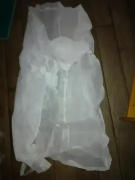 blouse neuve intissée coiffure