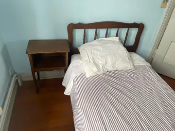 lit en bois de 90 cms et de 140cms