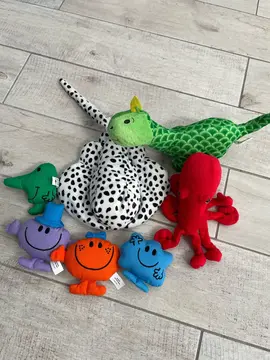 lot de peluches
