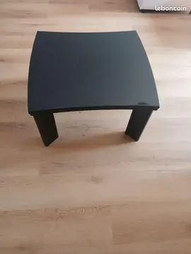 Petite table basse noire
