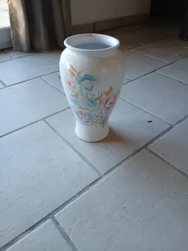 vase