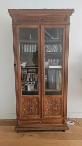 petite armoire vitrine ancienne