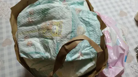 lot de couches taille 2