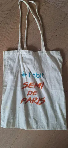 Tote bag fitbit