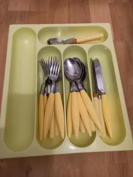 couverts et rangement a couverts