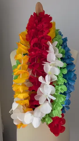 5 colliers de fleurs