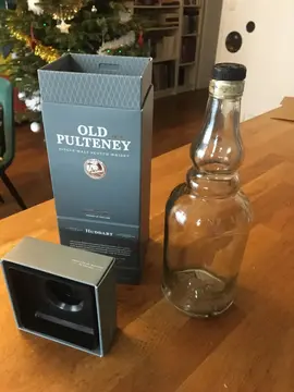 Bouteille Whisky vide et son coffret