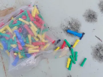 Lot de chevilles universelles (~250)