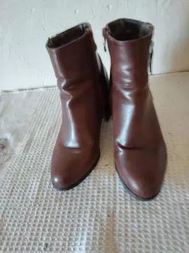 paire de bottines femme p 38