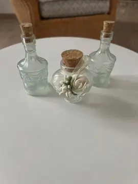 3 fioles en verre