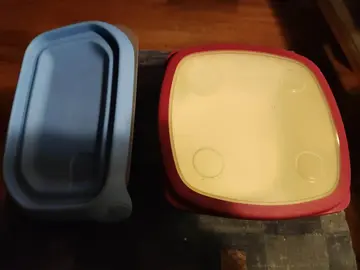 ensemble 2 boites conservation type tupperware