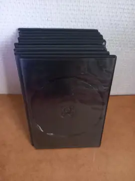 10 boîtiers Dvd " flat " noirs