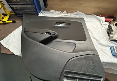 garniture de portière AR polo 5