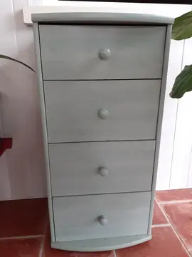 Commode vert plastel