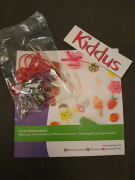 éléments pour fabriquer des bijoux