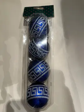 4 boules de décoration de sapin de Noël, couleur bleu et argent. Neuves et dans leur emballage d'ori