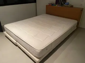 matelas à ressorts 160x200