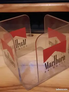 Support bloc note Marlboro