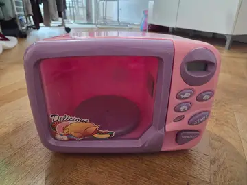 Four Micro ondes (jouet)