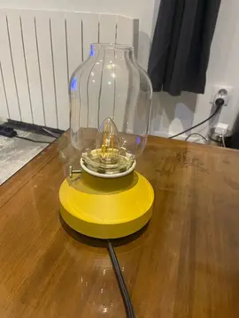 lampe IKEA, comme neuf