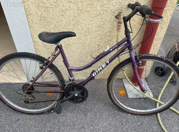vélo Ginet environ 25 ans