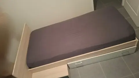 lit + sommier + matelas 90x190