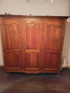 grande armoire