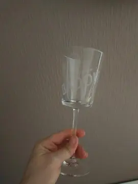 verre à pied Badoit