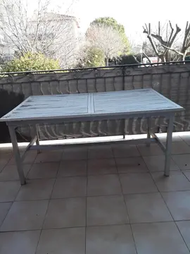 Table de jardin