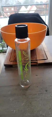 petite bouteille pour moudre sel poivre